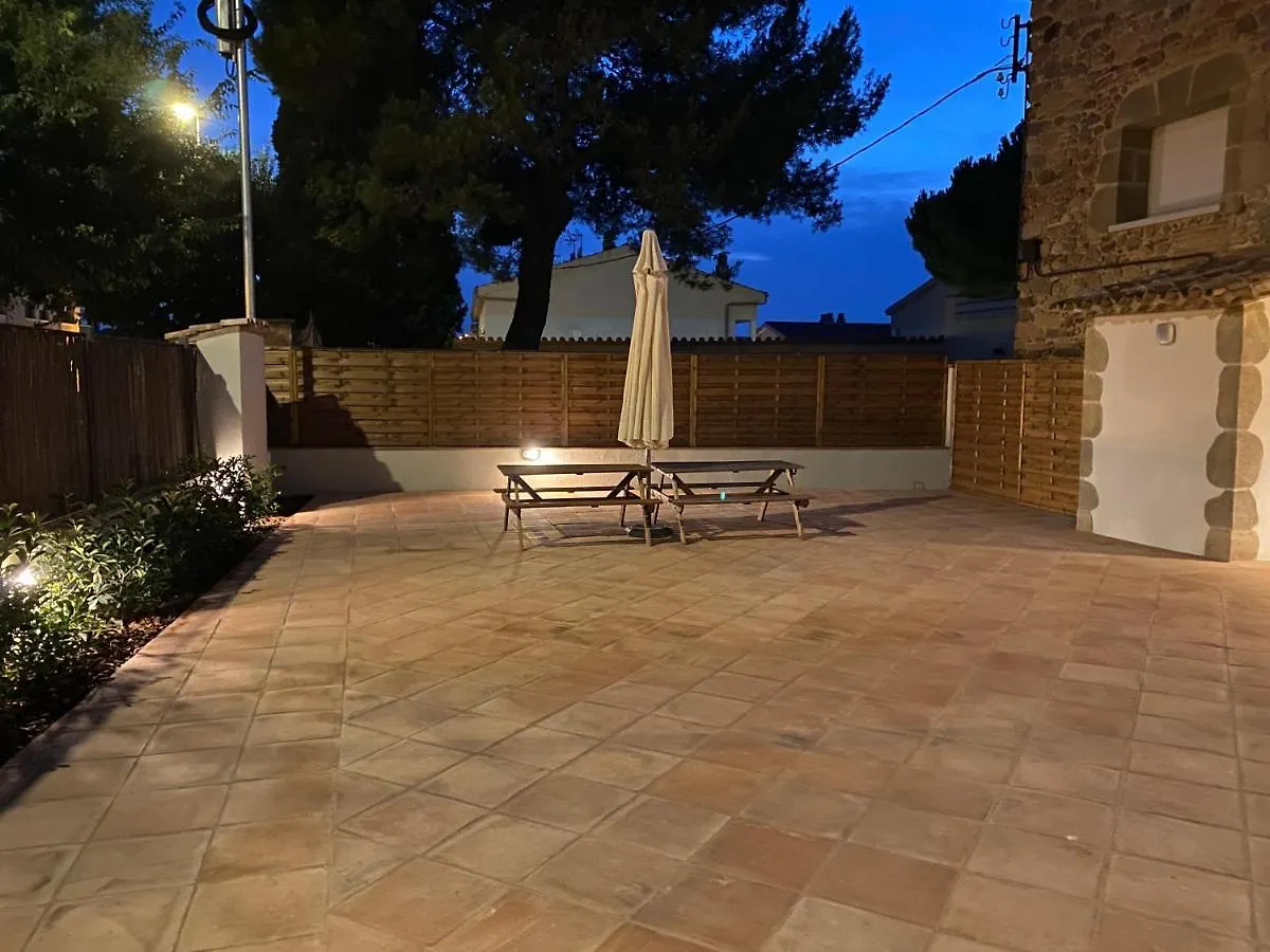 Holiday home Masia Can Llonch Plegamans